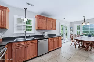 304 Pebble Ln, Jacksonville, NC 28546 - Photo 12