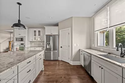 102 Gilbert Court, Pinehurst, NC 28374 - Photo 8