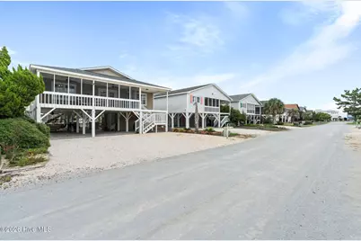 417 4th Street, Sunset Beach, NC 28468 - Photo 32