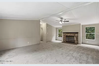 116 Avon Lane, Newton Grove, NC 28366 - Photo 4