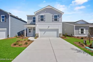 79 W Farley Dr, Hampstead, NC 28443 - Photo 1