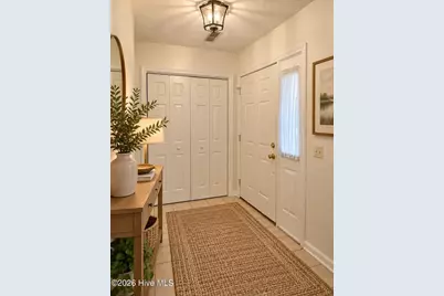 2018 Fairways West Drive, New Bern, NC 28562 - Photo 2