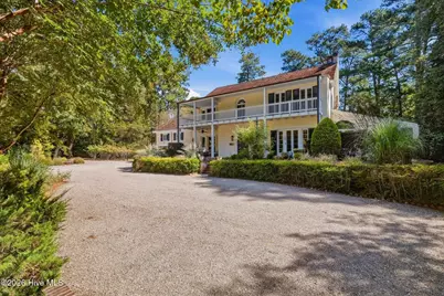 140 Arbutus Road, Southern Pines, NC 28387 - Photo 4