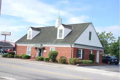 301 N Pine Street, Lumberton, NC 28358 - Photo 2
