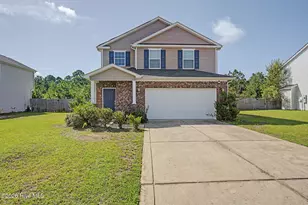 2529 Spinnaker Dr, Hope Mills, NC 28348 - Photo 1