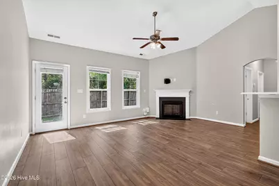 238 Seville Street, Jacksonville, NC 28546 - Photo 8