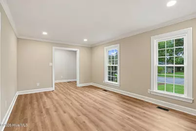2214 Somerset Drive N, Wilson, NC 27893 - Photo 10