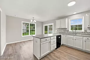 2626 Pauline Oaks Dr, Franklinton, NC 27525 - Photo 8