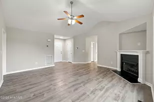 2626 Pauline Oaks Dr, Franklinton, NC 27525 - Photo 4