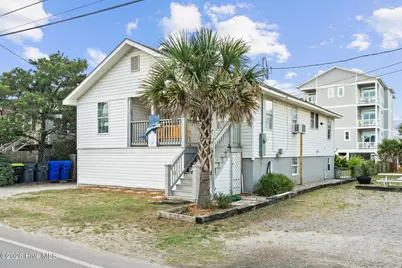 805 Carolina Beach Avenue N, Carolina Beach, NC 28428 - Photo 2