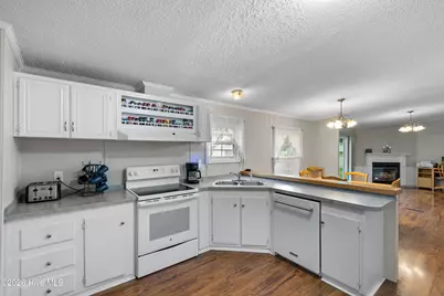 1109 Nautical Lane SW, Calabash, NC 28467 - Photo 10