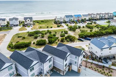 711 N Topsail Drive, Surf City, NC 28445 - Photo 16