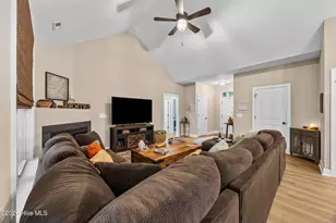 508 Crystal Rd, Southport, NC 28461 - Photo 16