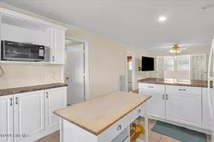 644 Caswell Beach Rd, Caswell Beach, NC 28465 - Photo 20