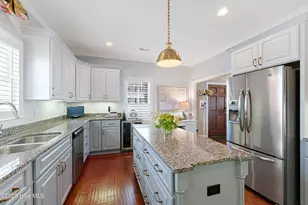 122 Front St, Beaufort, NC 28516 - Photo 14