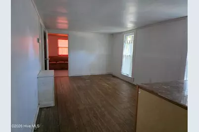 10 Godwin Road, Elizabethtown, NC 28337 - Photo 2