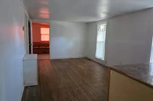 10 Godwin Rd, Elizabethtown, NC 28337 - Photo 2