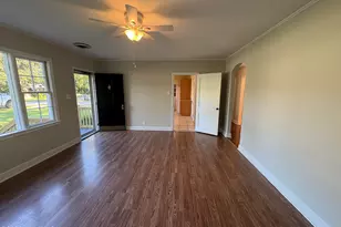 303 Dallas Ave, Lake Waccamaw, NC 28450 - Photo 12