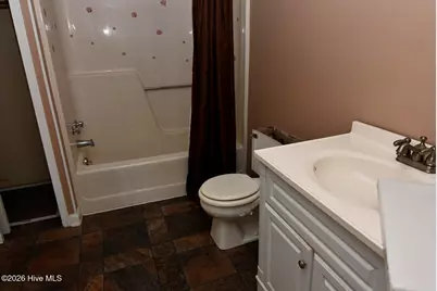 114 S Gillespie Street, Elizabethtown, NC 28337 - Photo 12