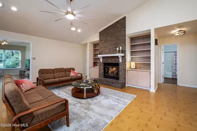 1309 Pelican Drive, New Bern, NC 28560 - Photo 2