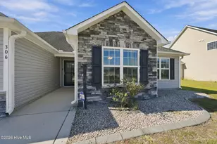 306 Strut Ln, Richlands, NC 28574 - Photo 4
