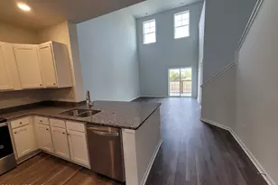 6554 Shark Tooth Trl, Wilmington, NC 28412 - Photo 10