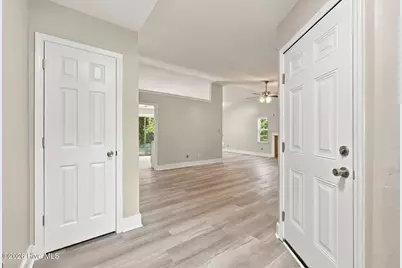 262 S Creek Drive, Jacksonville, NC 28540 - Photo 6