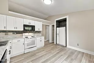 262 S Creek Dr, Jacksonville, NC 28540 - Photo 20