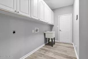315 Seascape Dr, Sneads Ferry, NC 28460 - Photo 34
