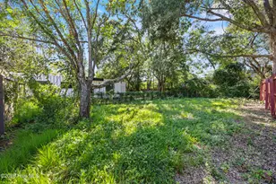 1112 S 10th St, Wilmington, NC 28401 - Photo 22
