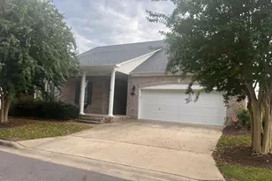 313 Ivy Cir, Greenville, NC 27834 - Photo 2