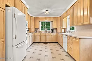 107 Broad Leaf Dr, Plymouth, NC 27962 - Photo 10