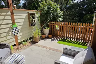 1310 Ann St, Beaufort, NC 28516 - Photo 22