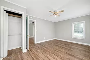 115 E Murphy St, Wallace, NC 28466 - Photo 12