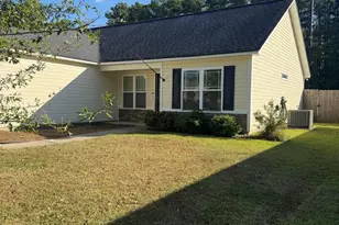 110 Midyette Ave, New Bern, NC 28560 - Photo 2
