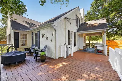 3611 Dickinson Avenue, Greenville, NC 27834 - Photo 16