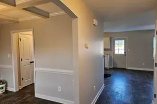 211 Breakwater Dr, Sneads Ferry, NC 28460 - Photo 4