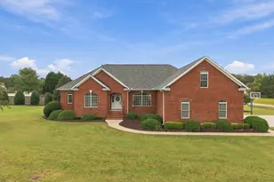 2604 River Oak Dr, Greenville, NC 27858 - Photo 2