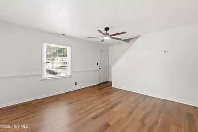 110 Pritchard Street, Elizabeth City, NC 27909 - Photo 6