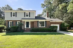 123 Robinhood Dr, Jacksonville, NC 28546 - Photo 1