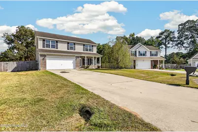 237 Bonanza Drive, Richlands, NC 28574 - Photo 2