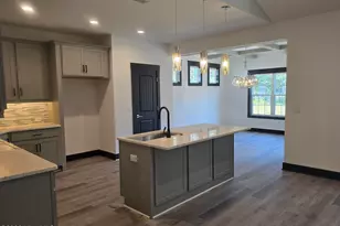 107 Weathersbee Dr, Hampstead, NC 28443 - Photo 8