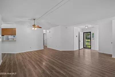 439 Candlewood Drive, Jacksonville, NC 28540 - Photo 10