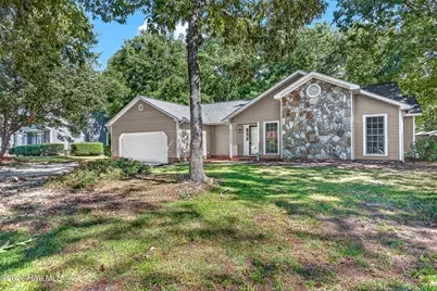 439 Candlewood Drive, Jacksonville, NC 28540 - Photo 2