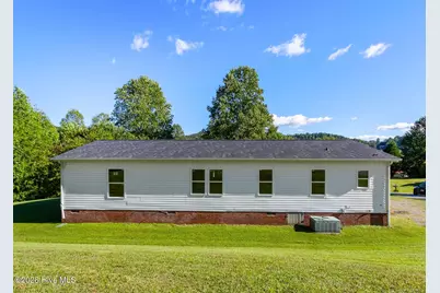 258 Bobcat Lane, Warne, NC 28909 - Photo 2