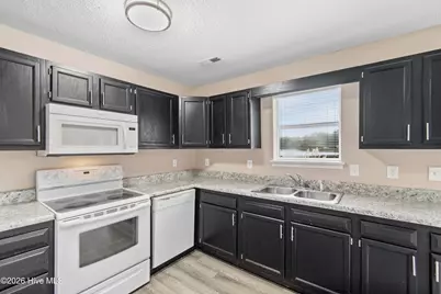 219 N Lake Keziah Drive, Southport, NC 28461 - Photo 10