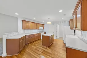 705 Sea Castle Ct, Wilmington, NC 28412 - Photo 12