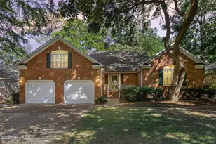 705 Sea Castle Ct, Wilmington, NC 28412 - Photo 1