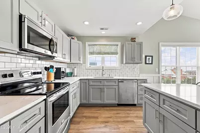 9936 Louise Howard Court #East, Emerald Isle, NC 28594 - Photo 16