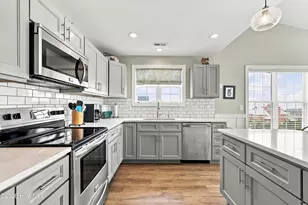 9936 Louise Howard Ct, Emerald Isle, NC 28594 - Photo 16